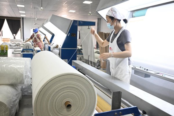 股巢配资 望江：“织”出产业新图景_大皖新闻 | 安徽网